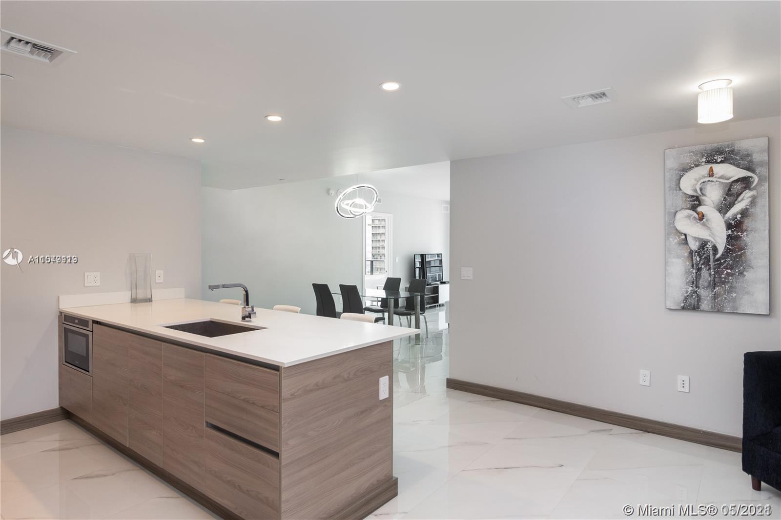 1300 S MIAMI AVENUE CONDO - Residential Lease