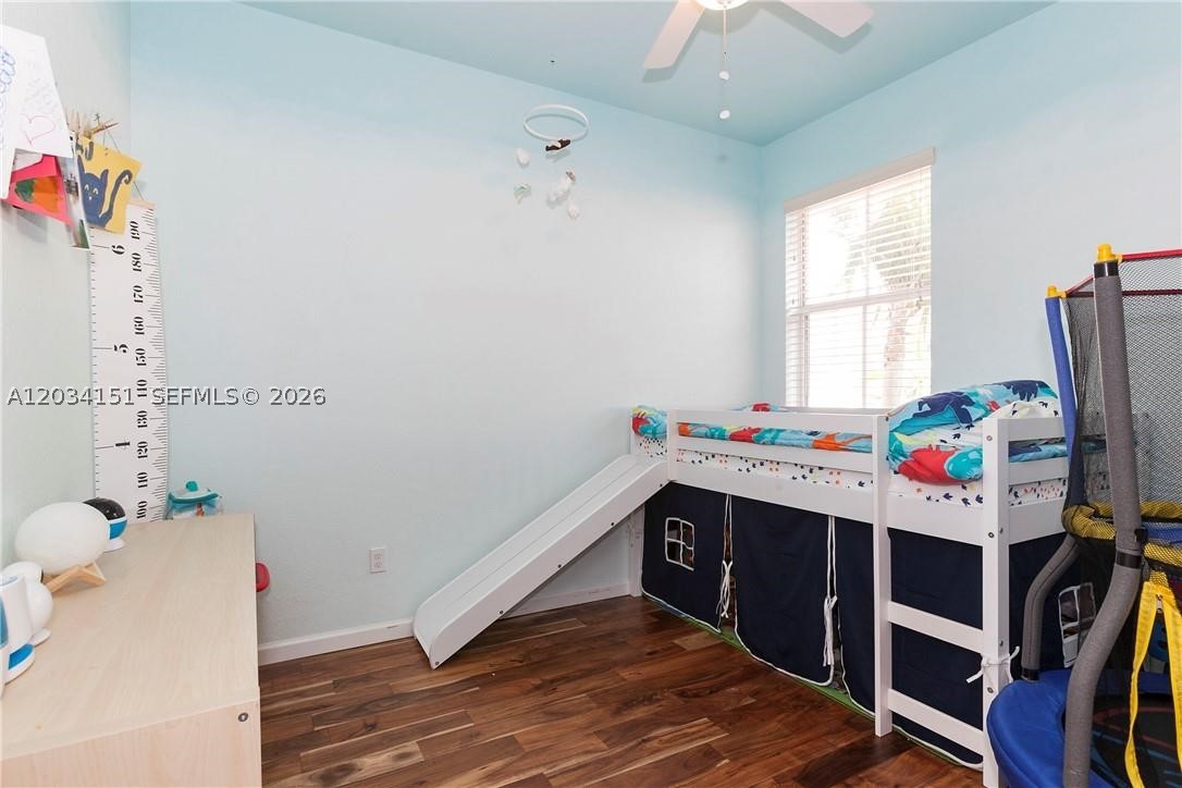PALOMA LAKES PLAT - Residential Lease