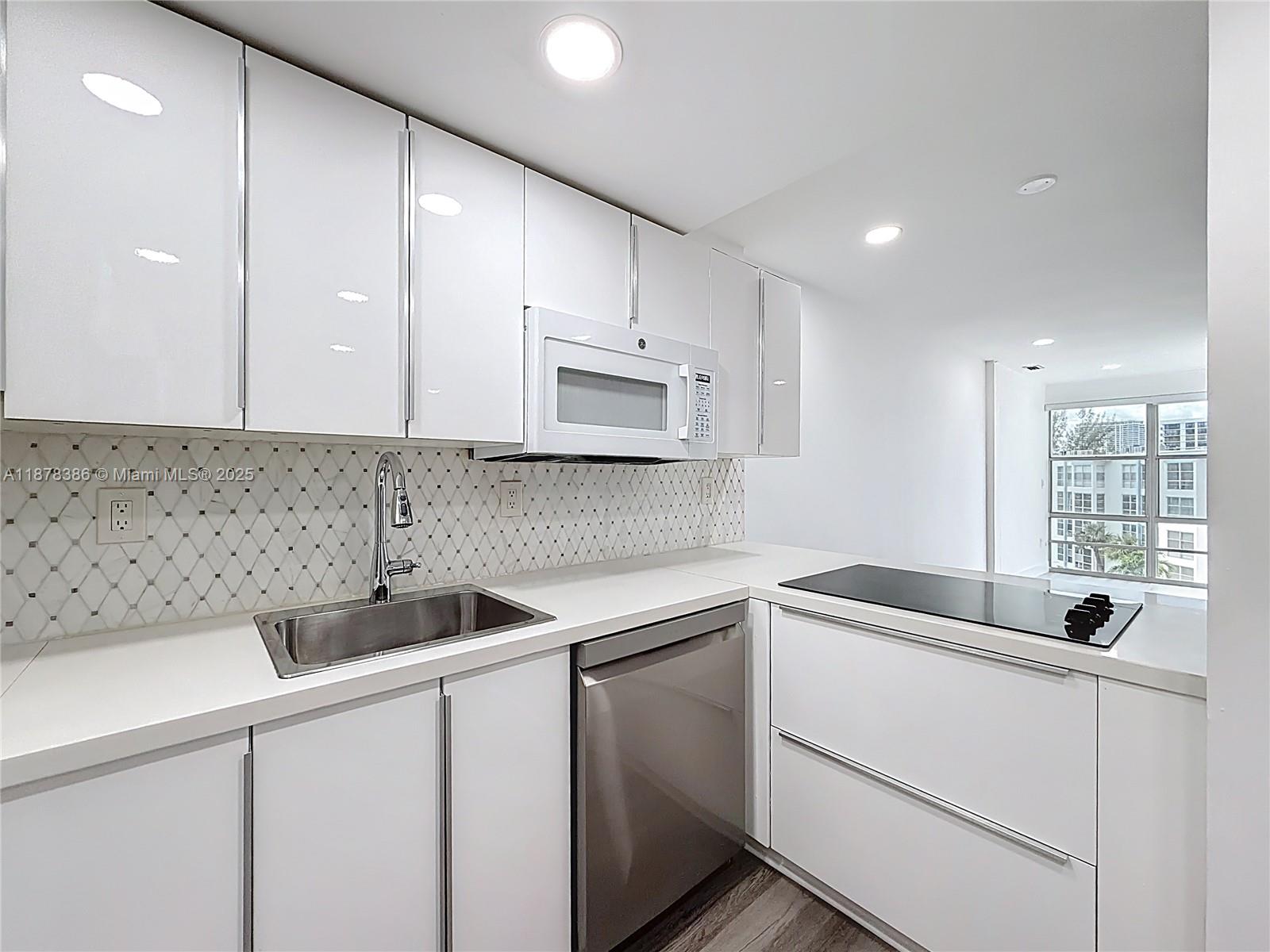 AVILA CONDO - Residential Lease