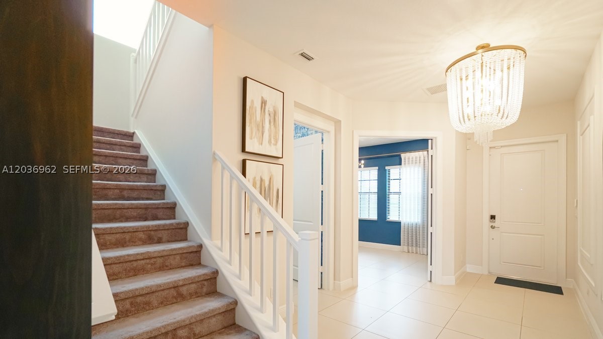 PARKLAND BAY - Residential