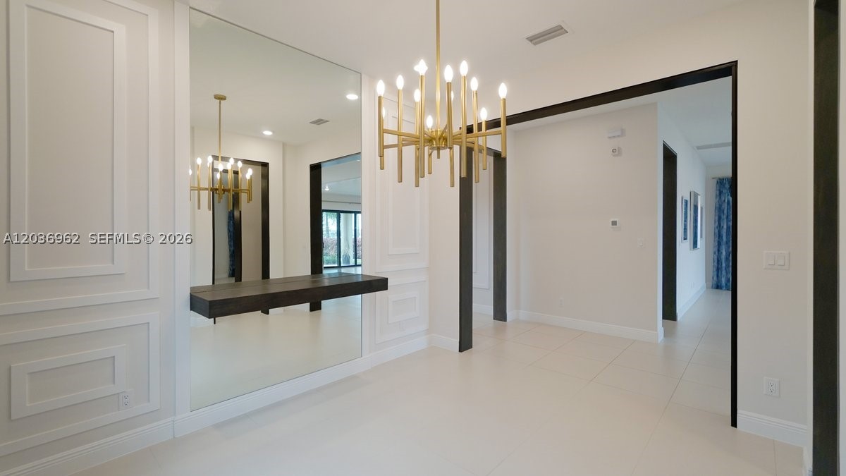 PARKLAND BAY - Residential