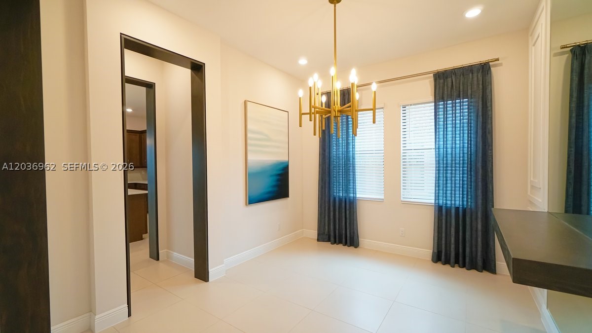 PARKLAND BAY - Residential