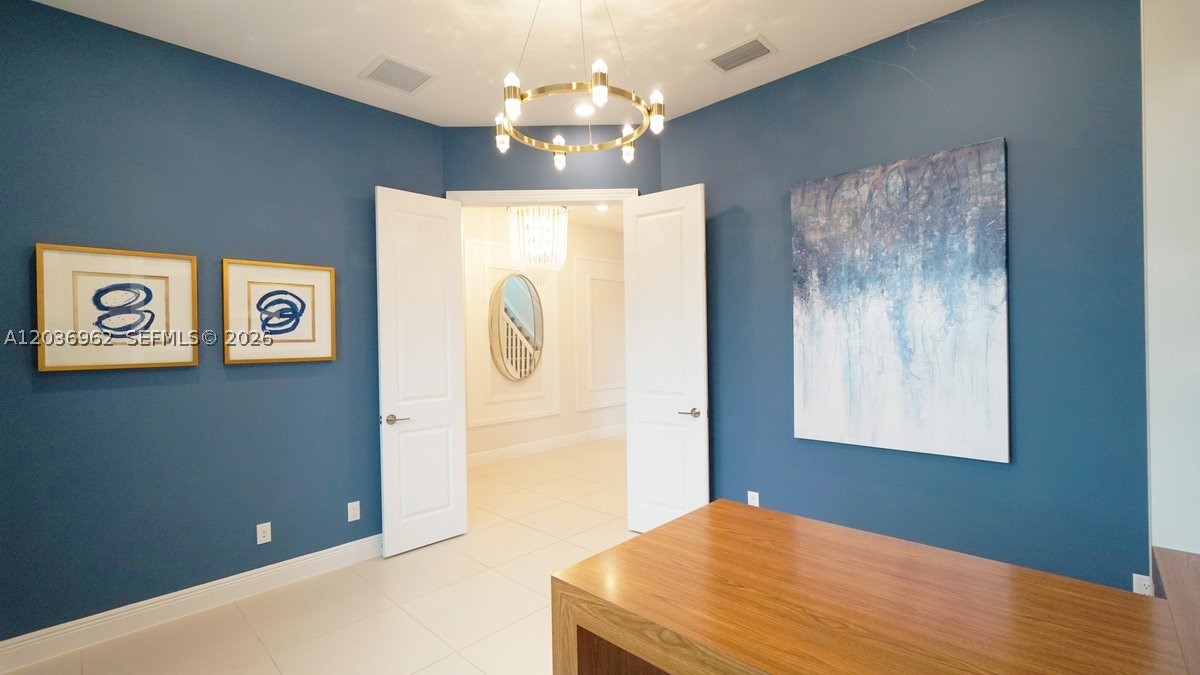 PARKLAND BAY - Residential