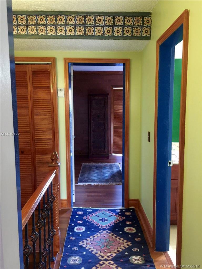 Riverview Village Condo - Residential Lease