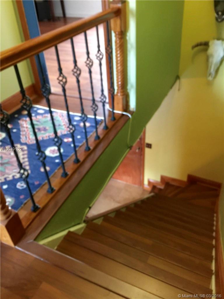 Riverview Village Condo - Residential Lease