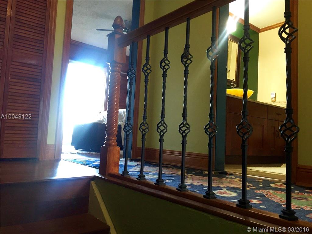 Riverview Village Condo - Residential Lease