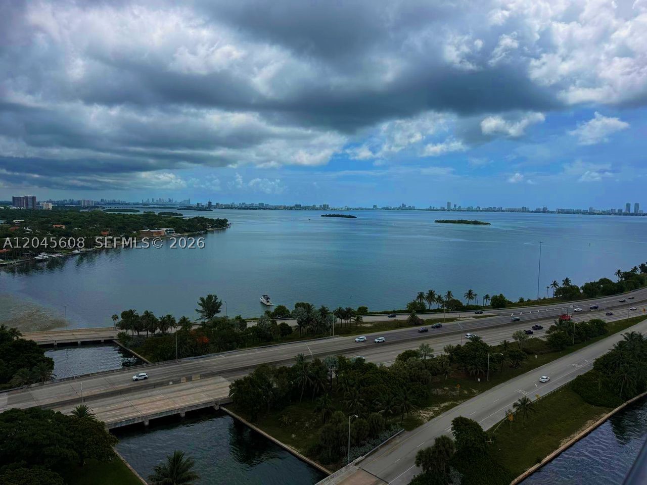 Charter Club Condo - Residential Lease