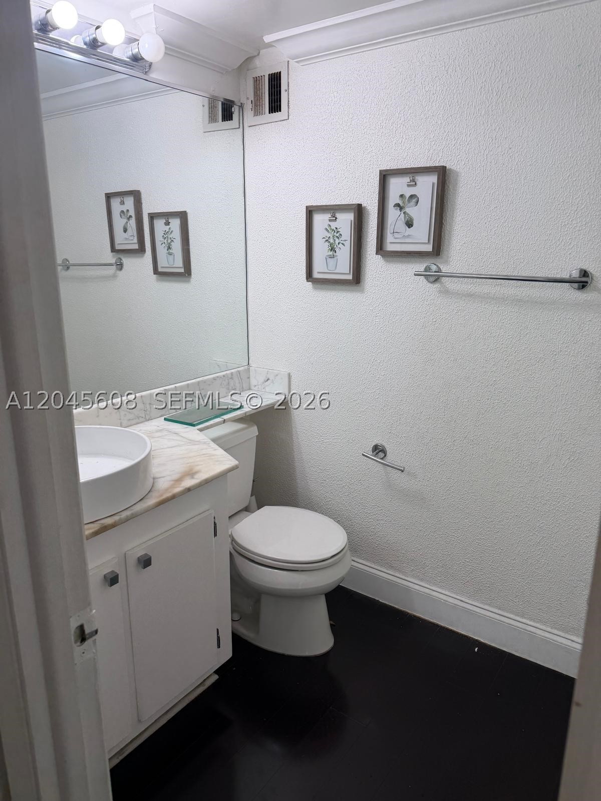 Charter Club Condo - Residential Lease