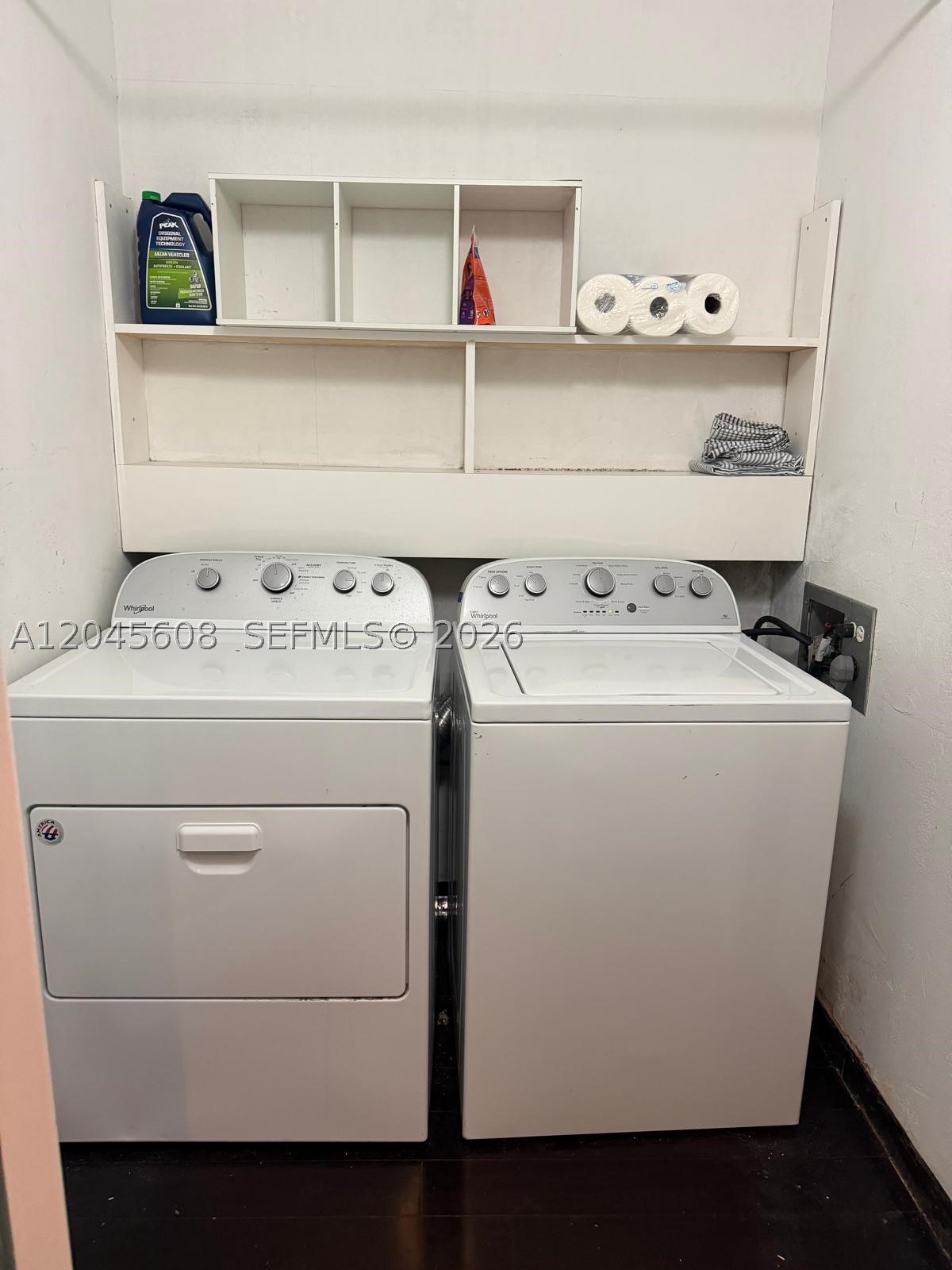 Charter Club Condo - Residential Lease