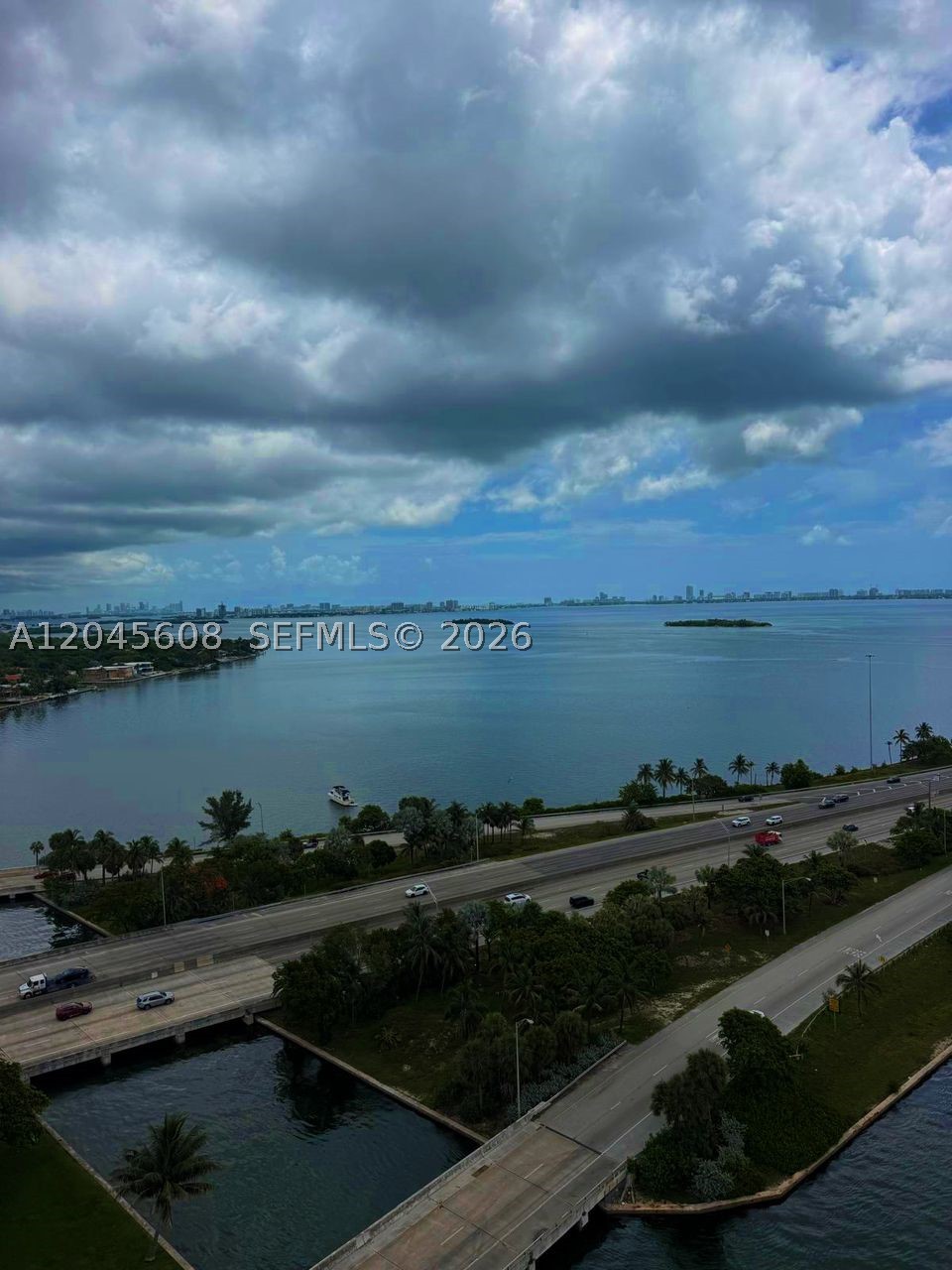 Charter Club Condo - Residential Lease