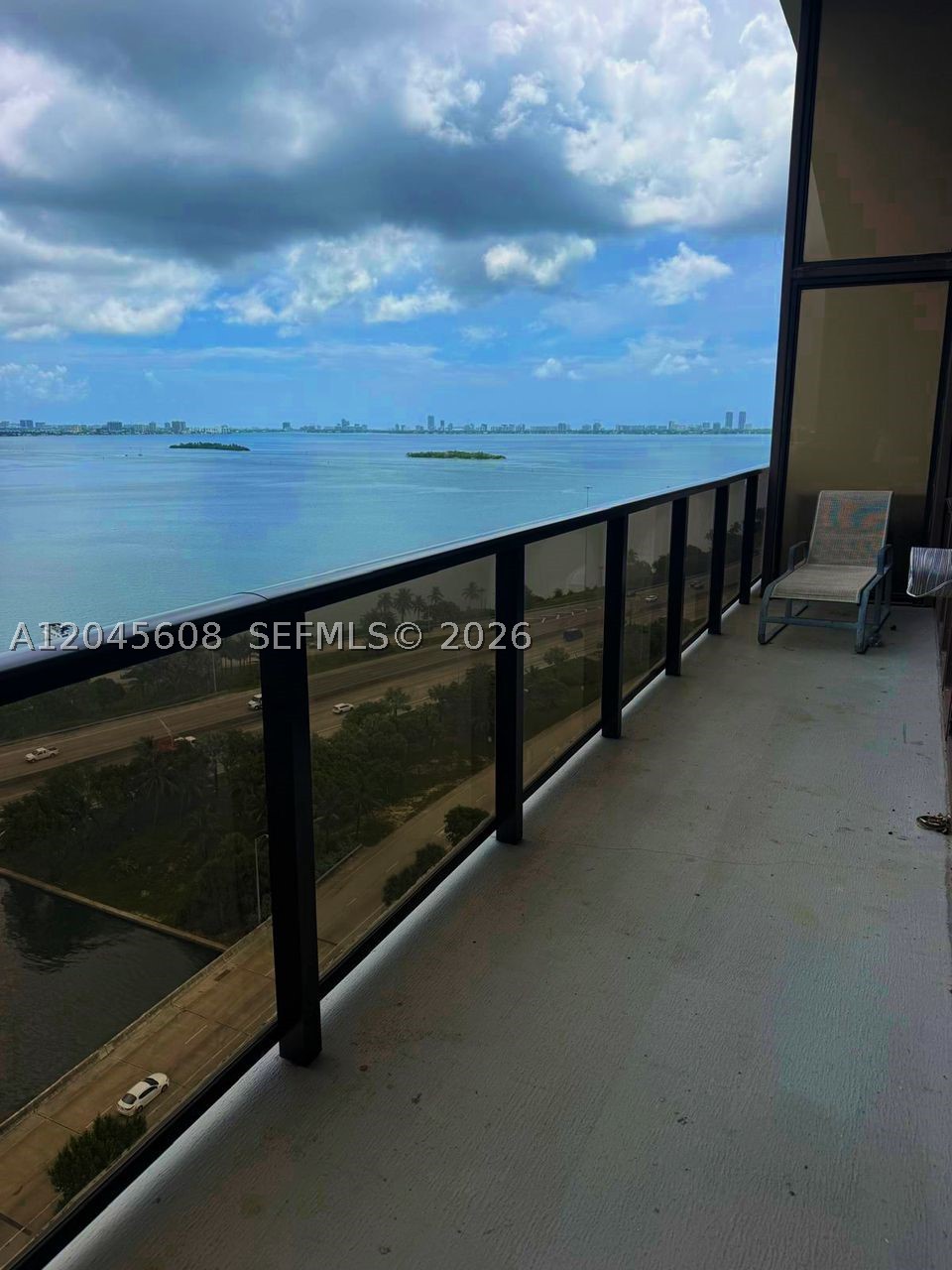 Charter Club Condo - Residential Lease