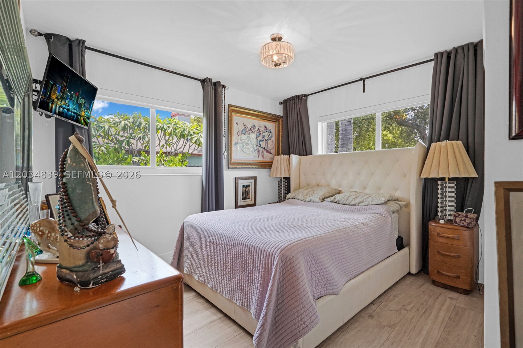 COUNTRY CLUB ESTATES SEC - Residential