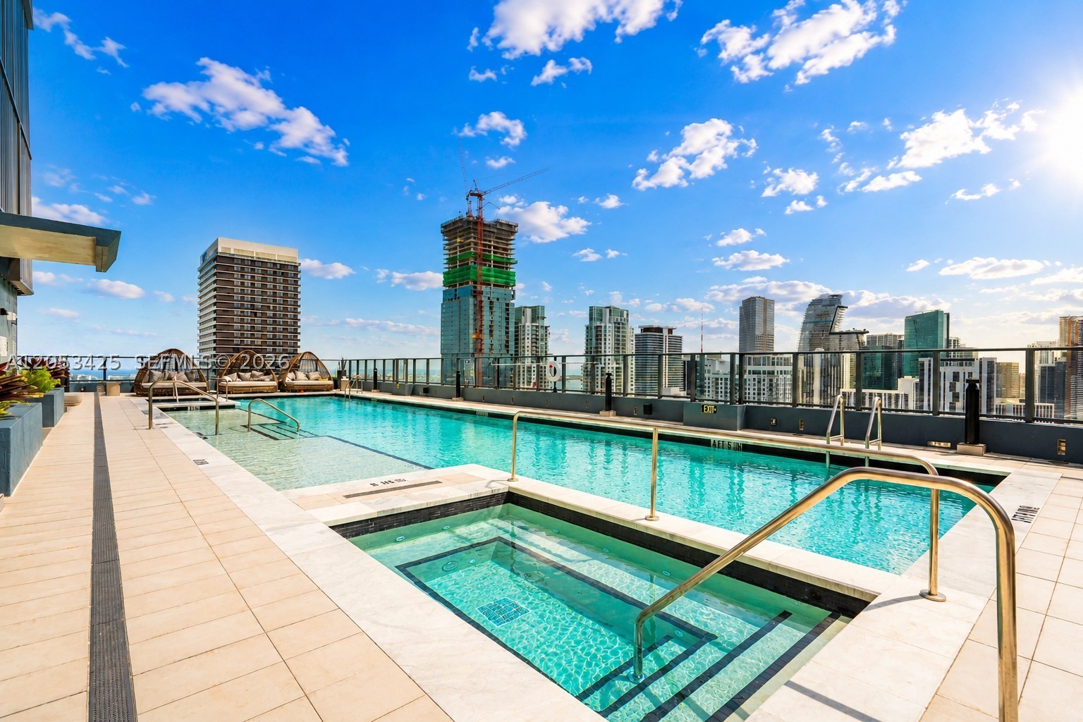 501 RESIDENCES - Residential Lease