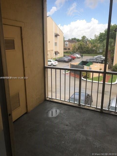 Hammocks Trails Condo - Residential Lease