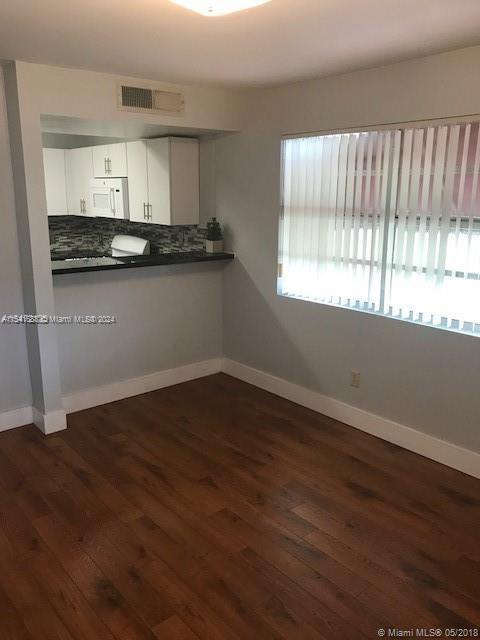 Hammocks Trails Condo - Residential Lease
