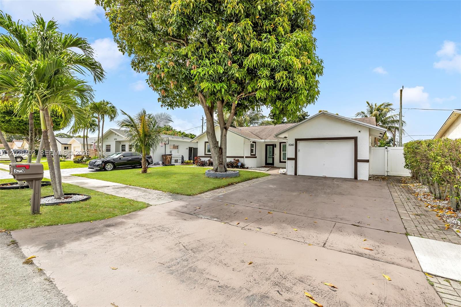 WEST DEERFIELD BEACH - Residential