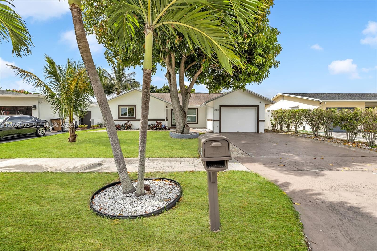 WEST DEERFIELD BEACH - Residential