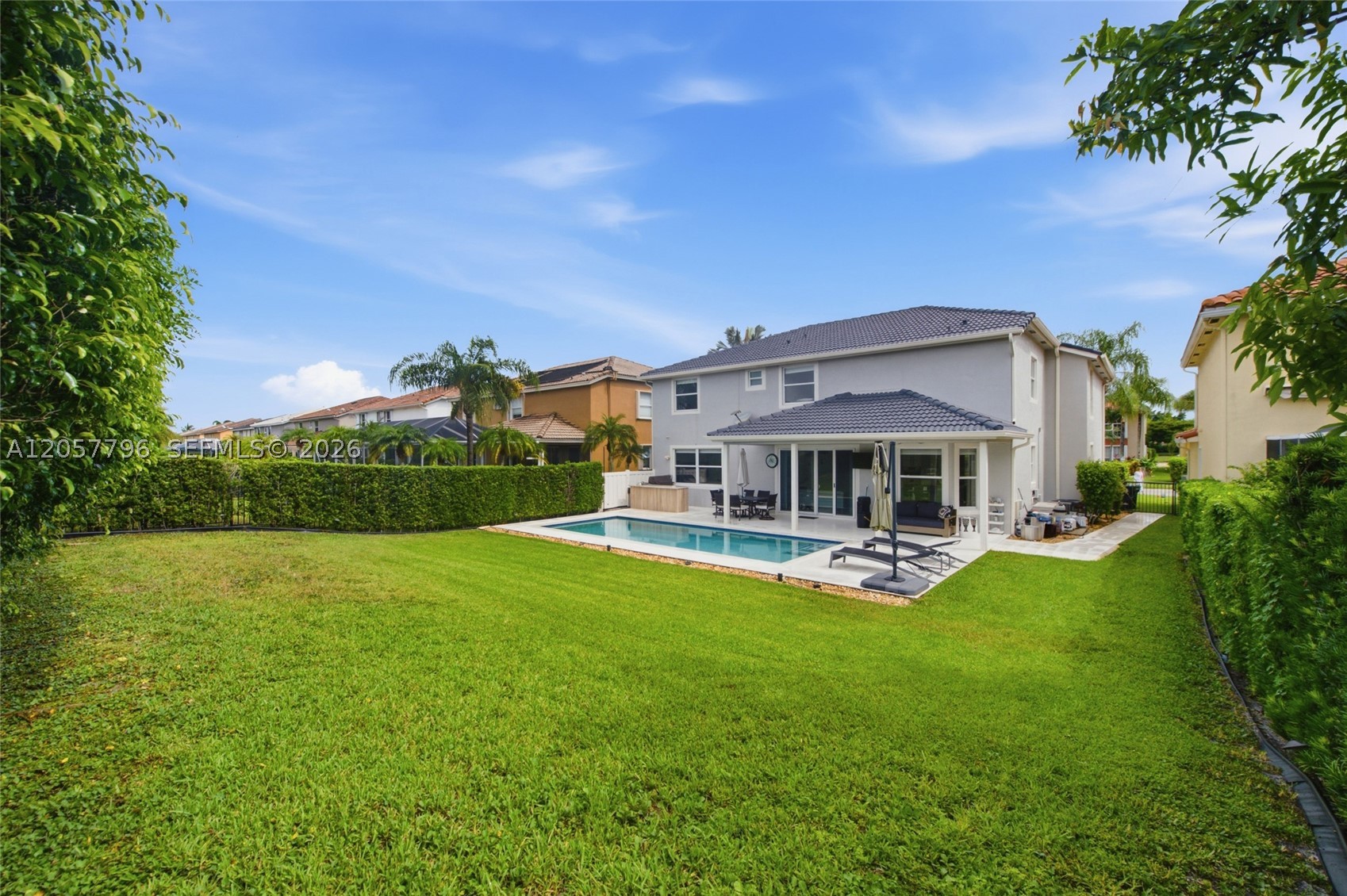 BAY WINDS PAR V - Residential