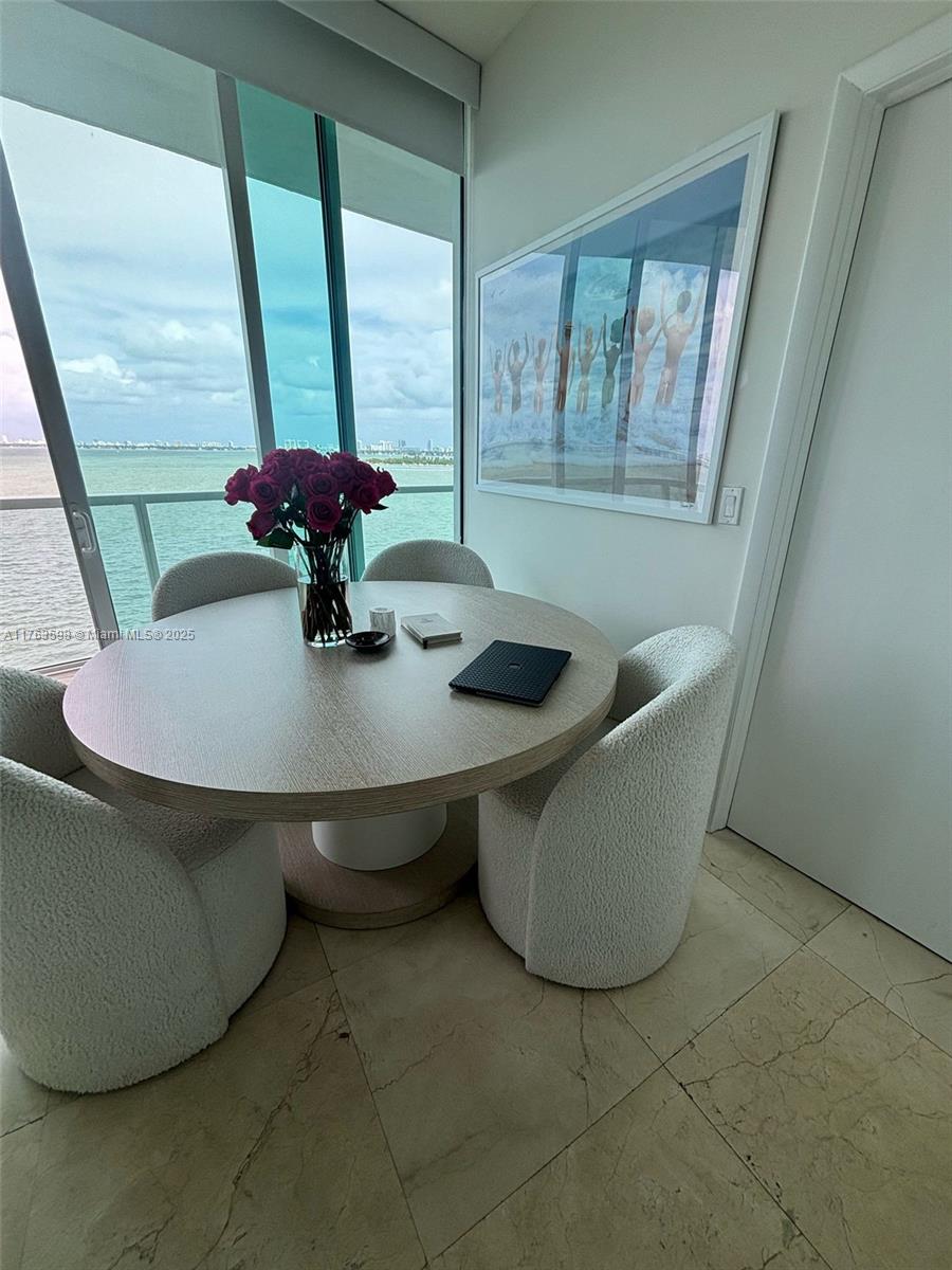 Onyx Condo - Residential Lease