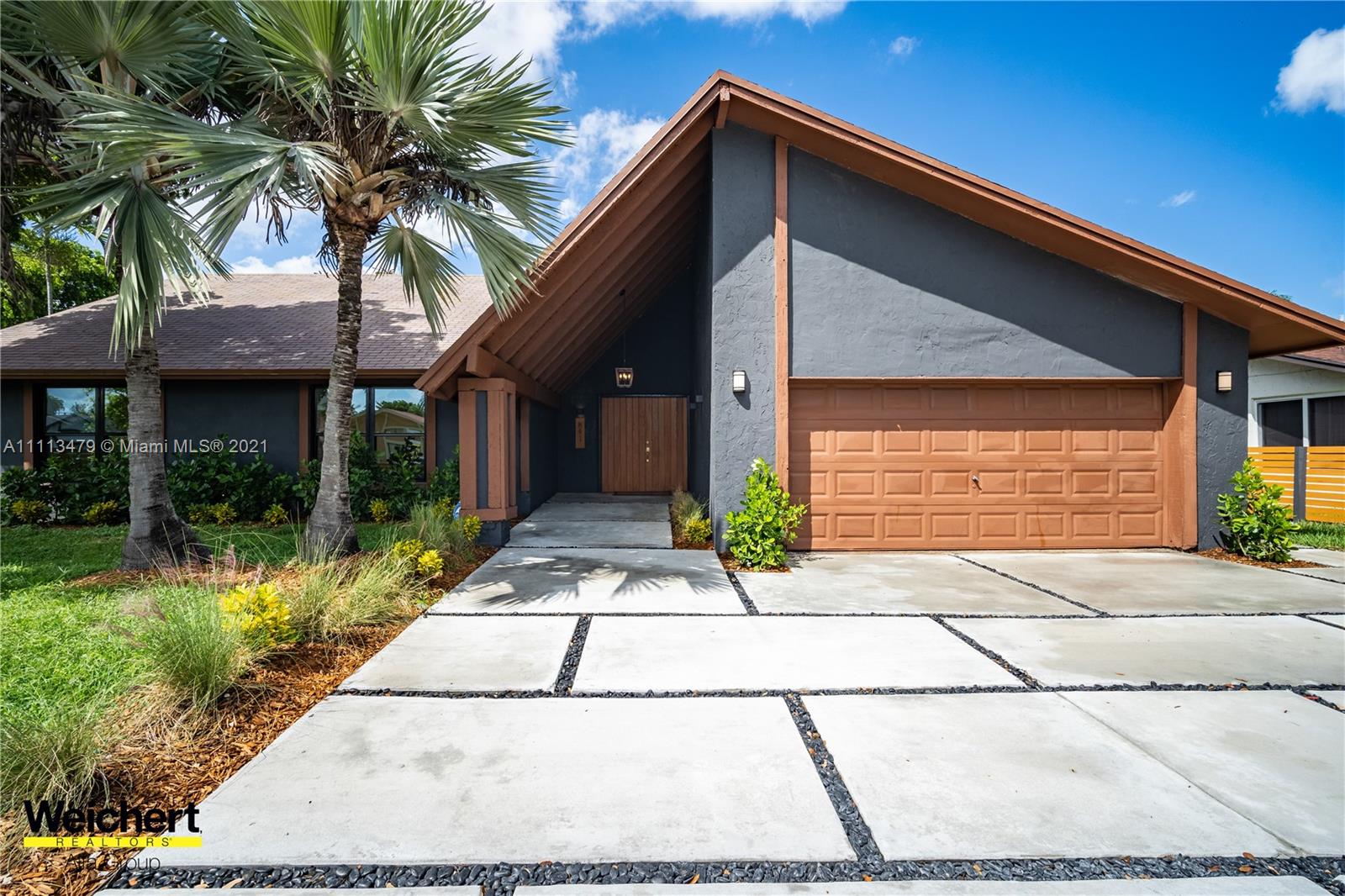 SKY LAKE HOMES - Residential