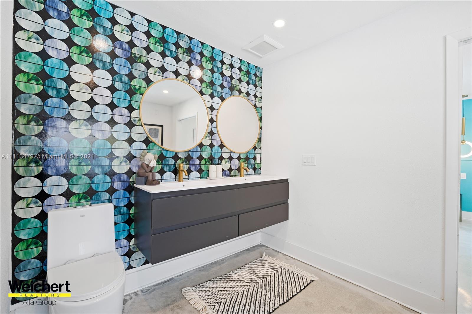 SKY LAKE HOMES - Residential