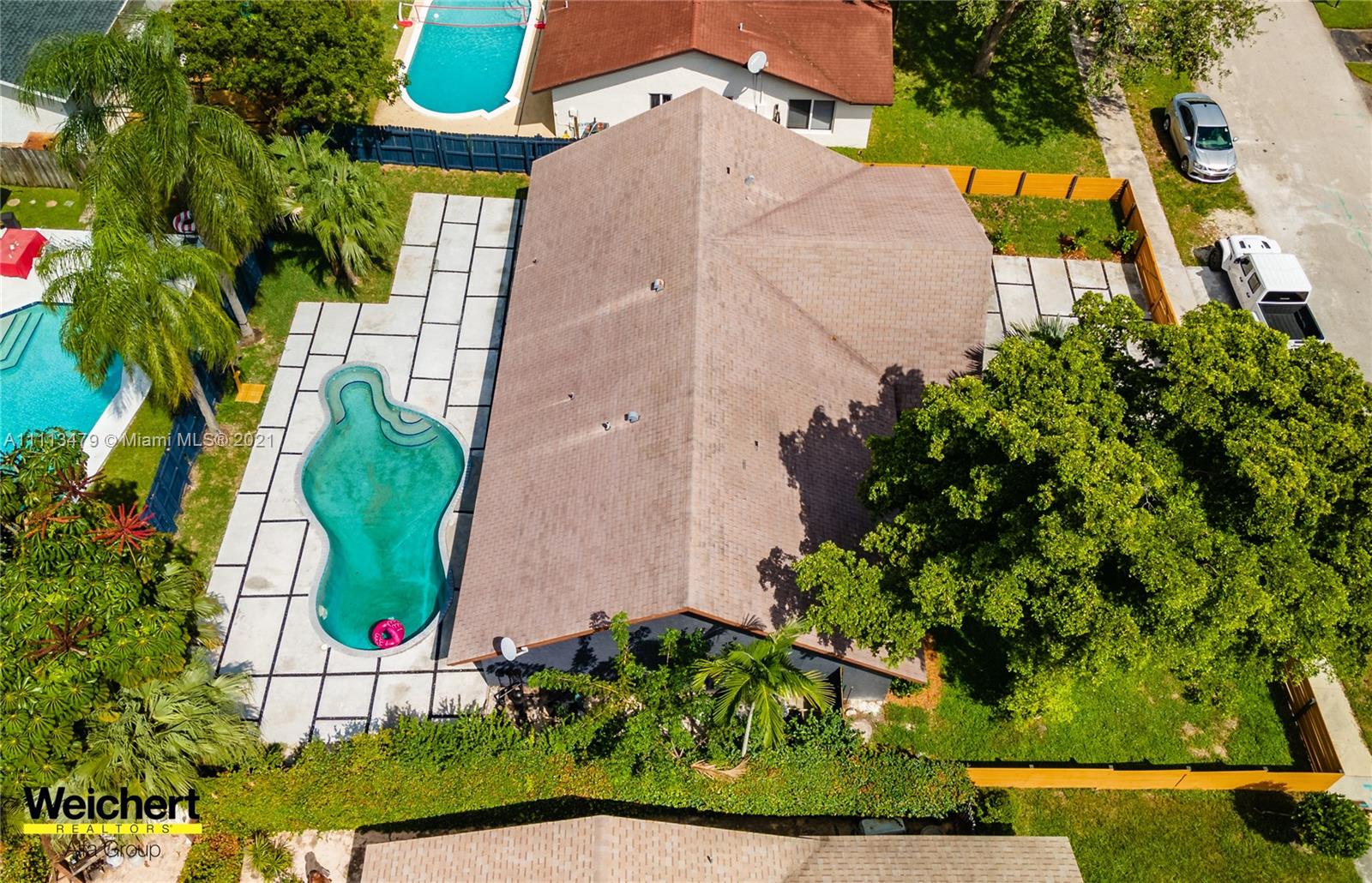 SKY LAKE HOMES - Residential