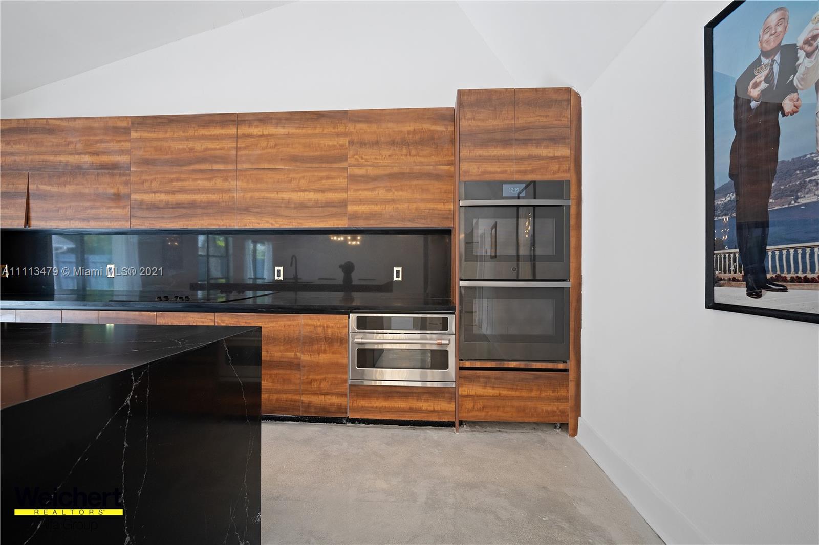 SKY LAKE HOMES - Residential