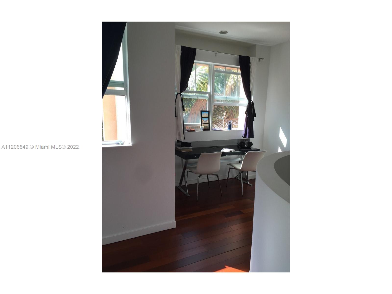 929 CONDO - Residential Lease