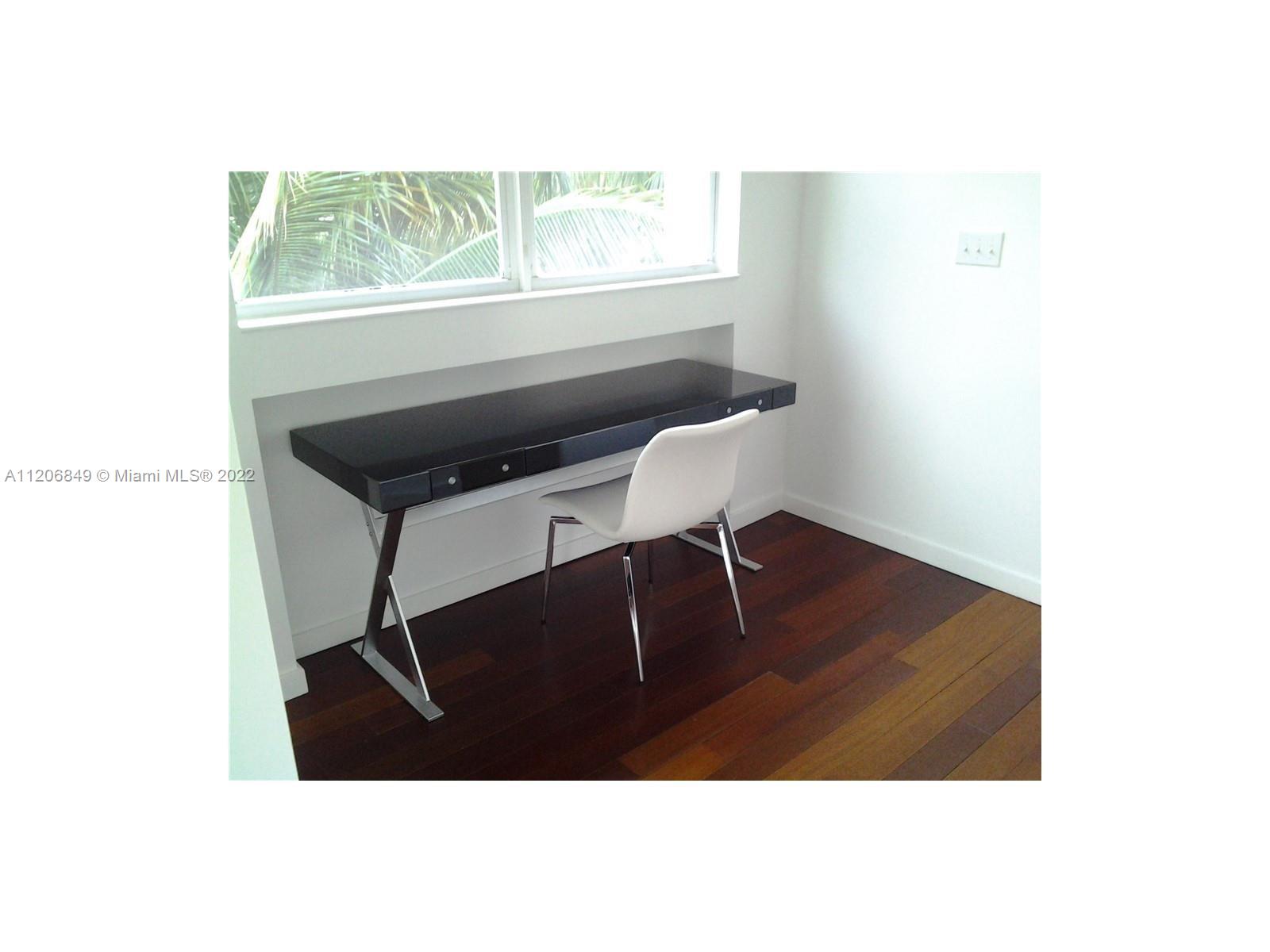 929 CONDO - Residential Lease