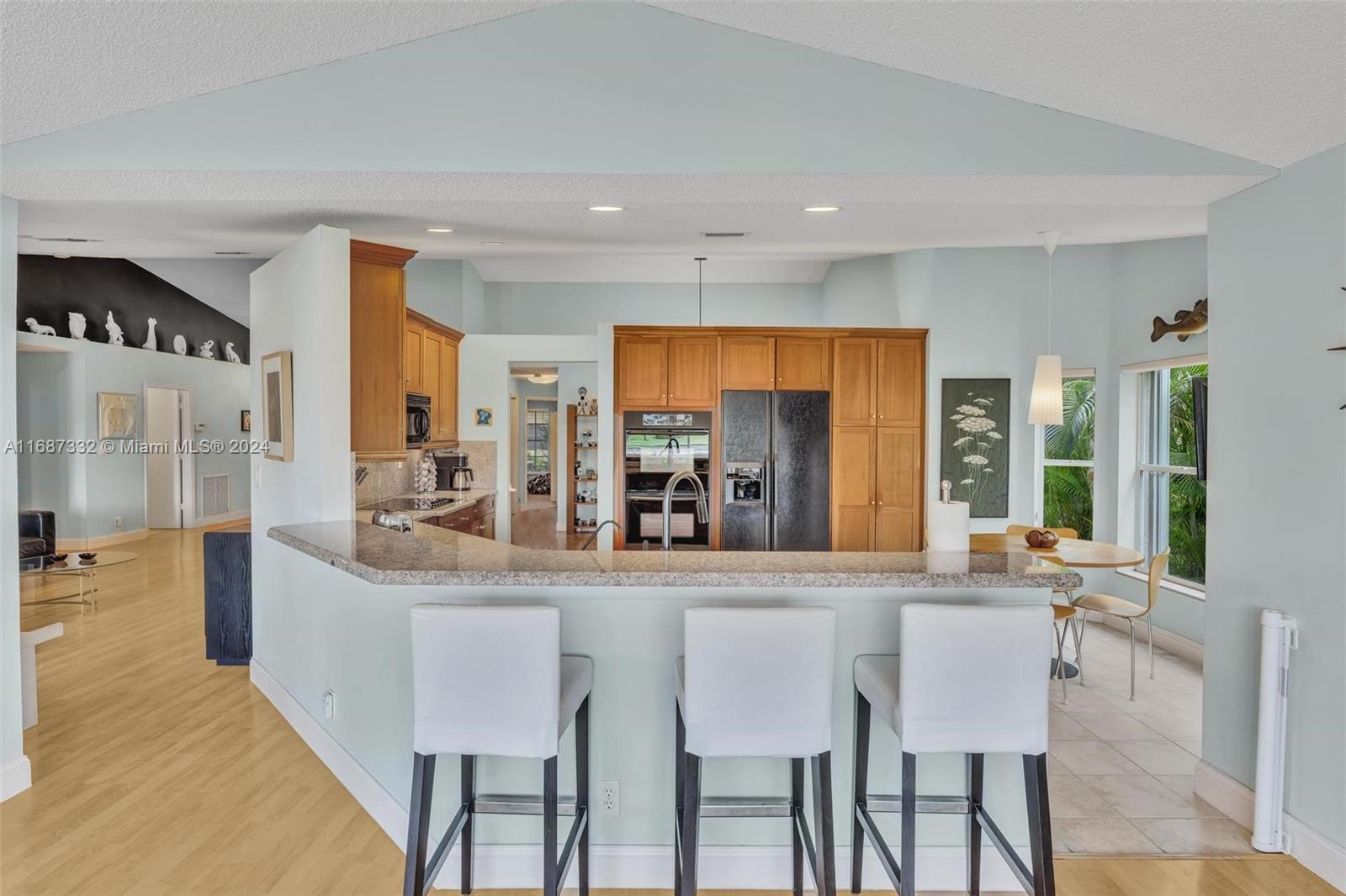 WEST VIEW ESTATES - Residential