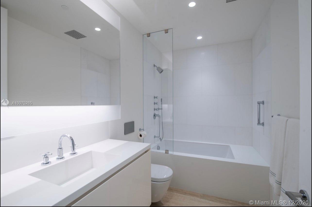 SURF CLUB CONDO - Residential