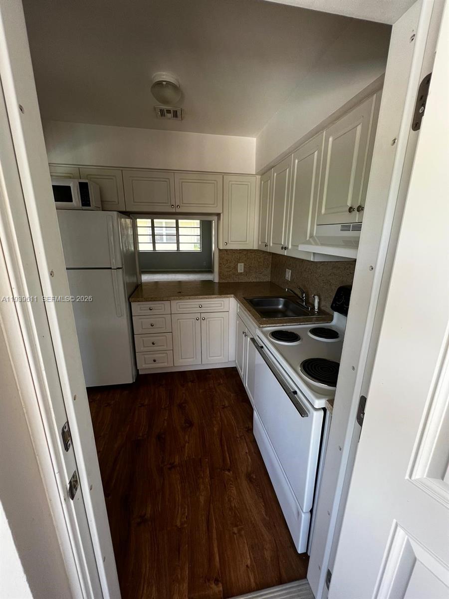 SUNNY COURT APTS CONDO - Residential