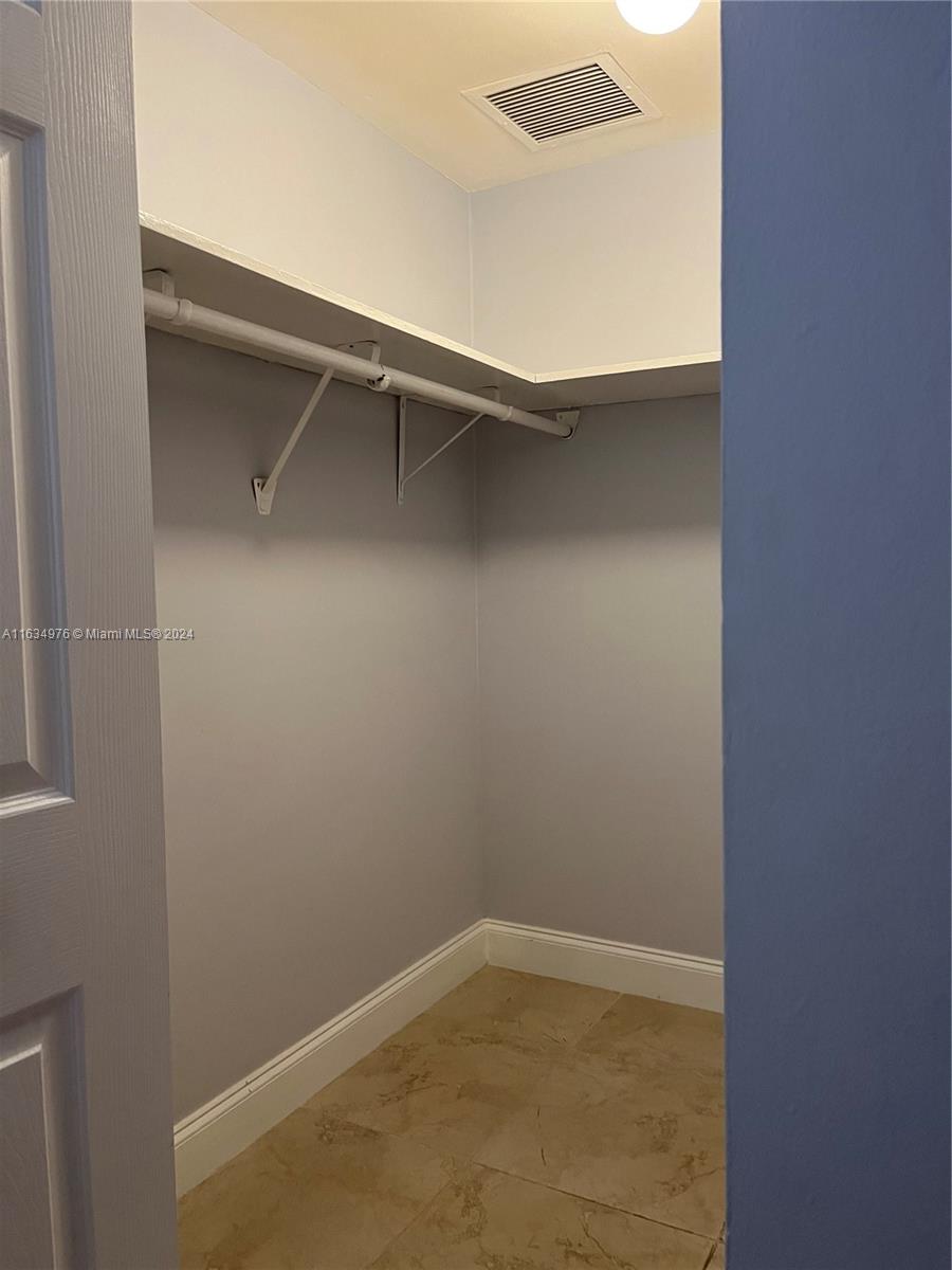 AQUASOL CONDO - Residential Lease