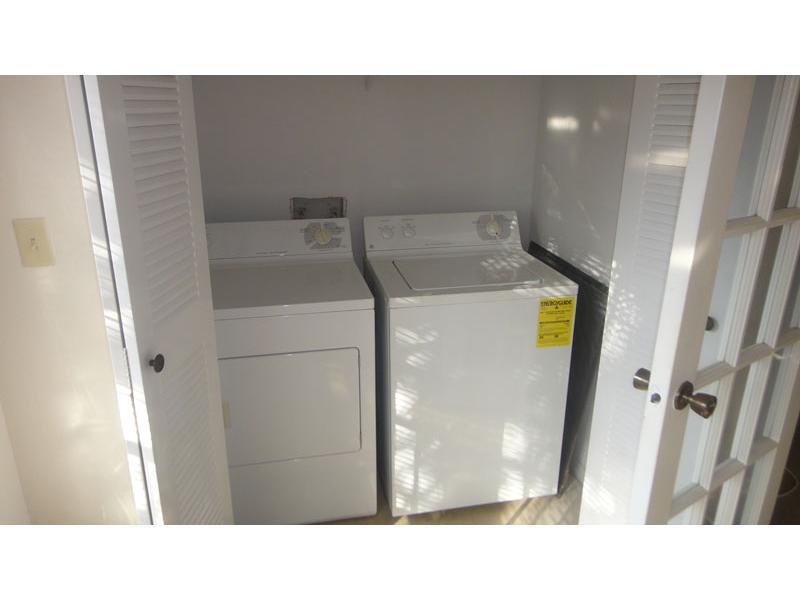 SUNDANCE @ DAVIE CONDO - Residential Lease