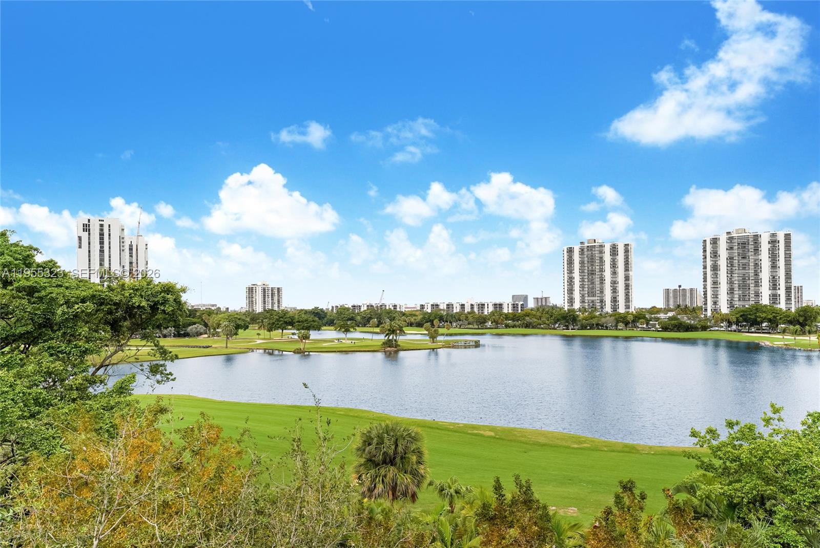 TURNBERRY VILLAGE SO TOWE - Residential