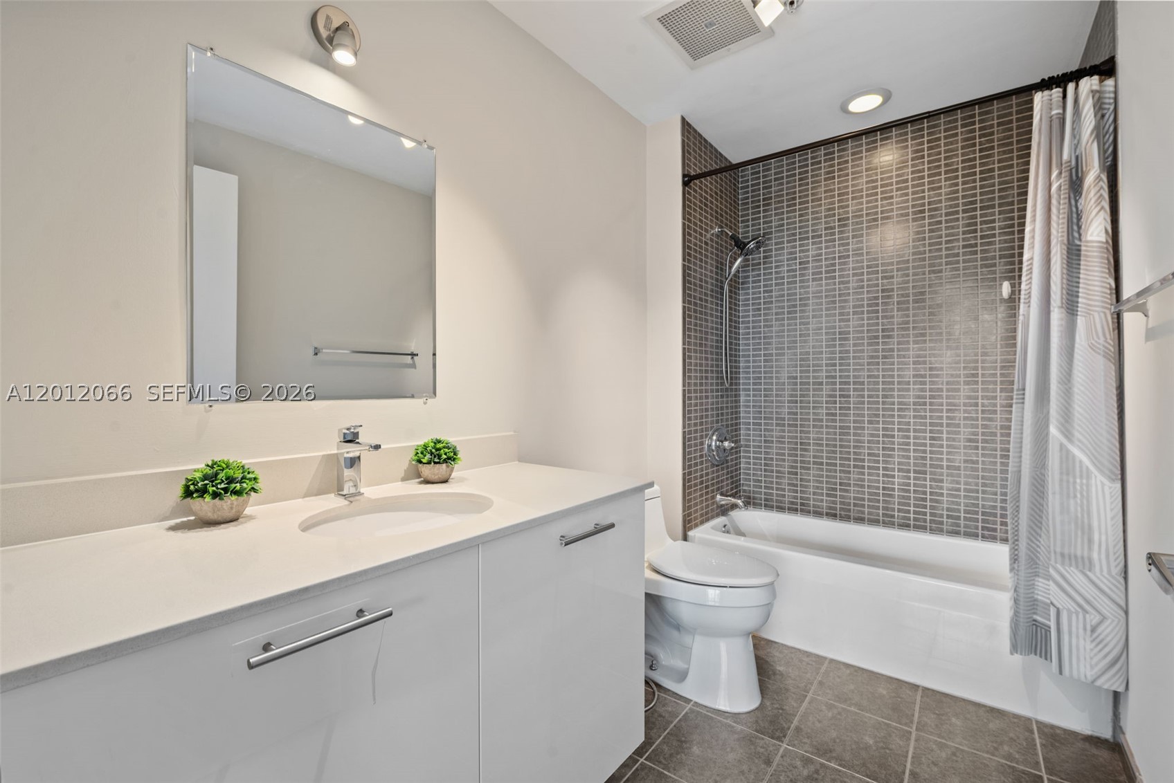 TWO MIDTOWN MIAMI CONDO - Residential