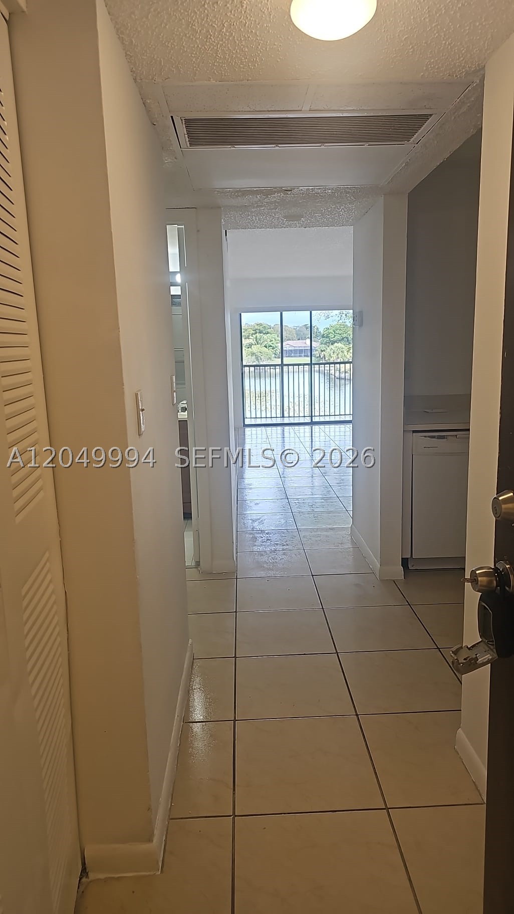 ISLAND CLUB AT CORAL SPRIN - Residential