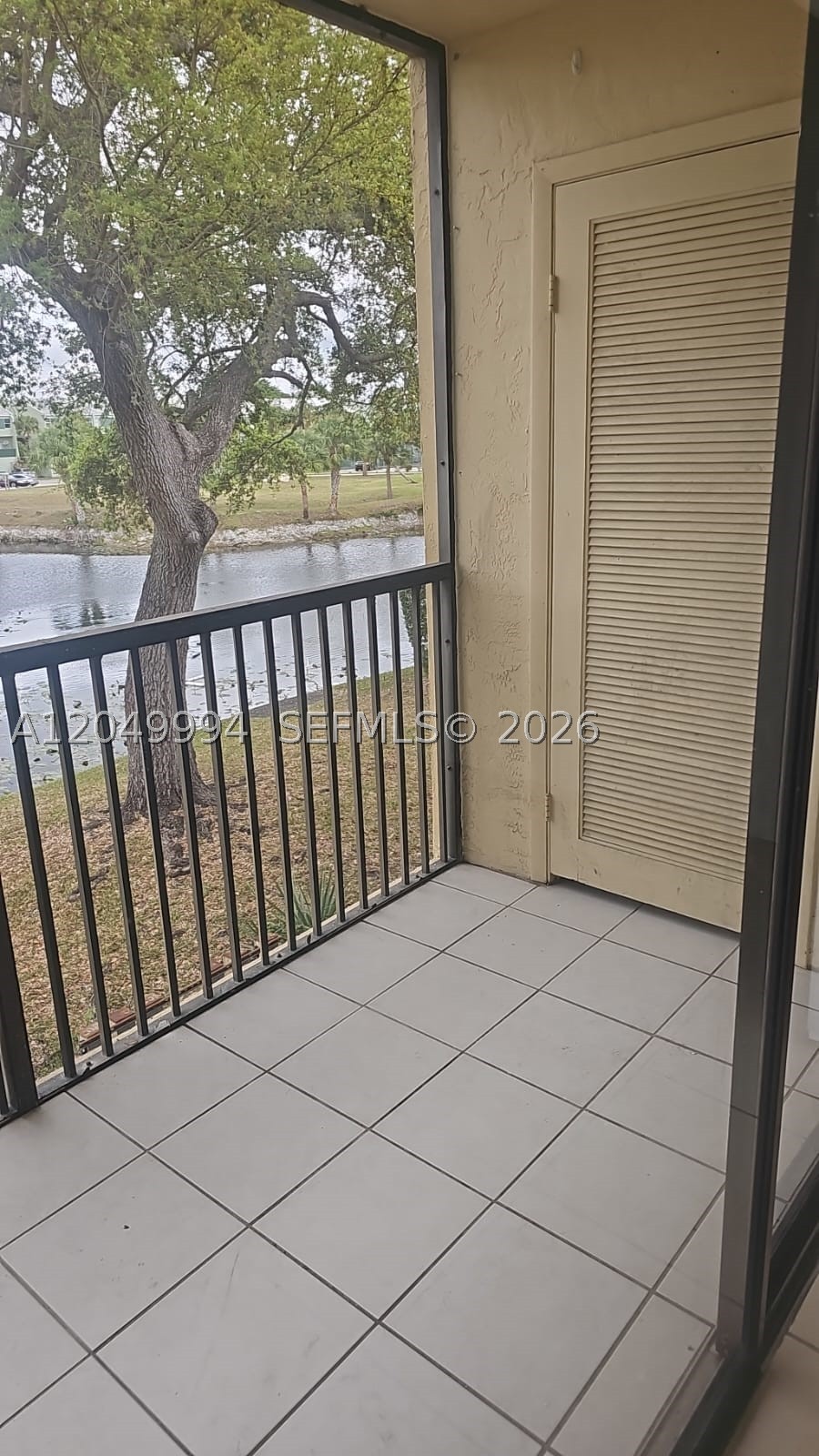 ISLAND CLUB AT CORAL SPRIN - Residential
