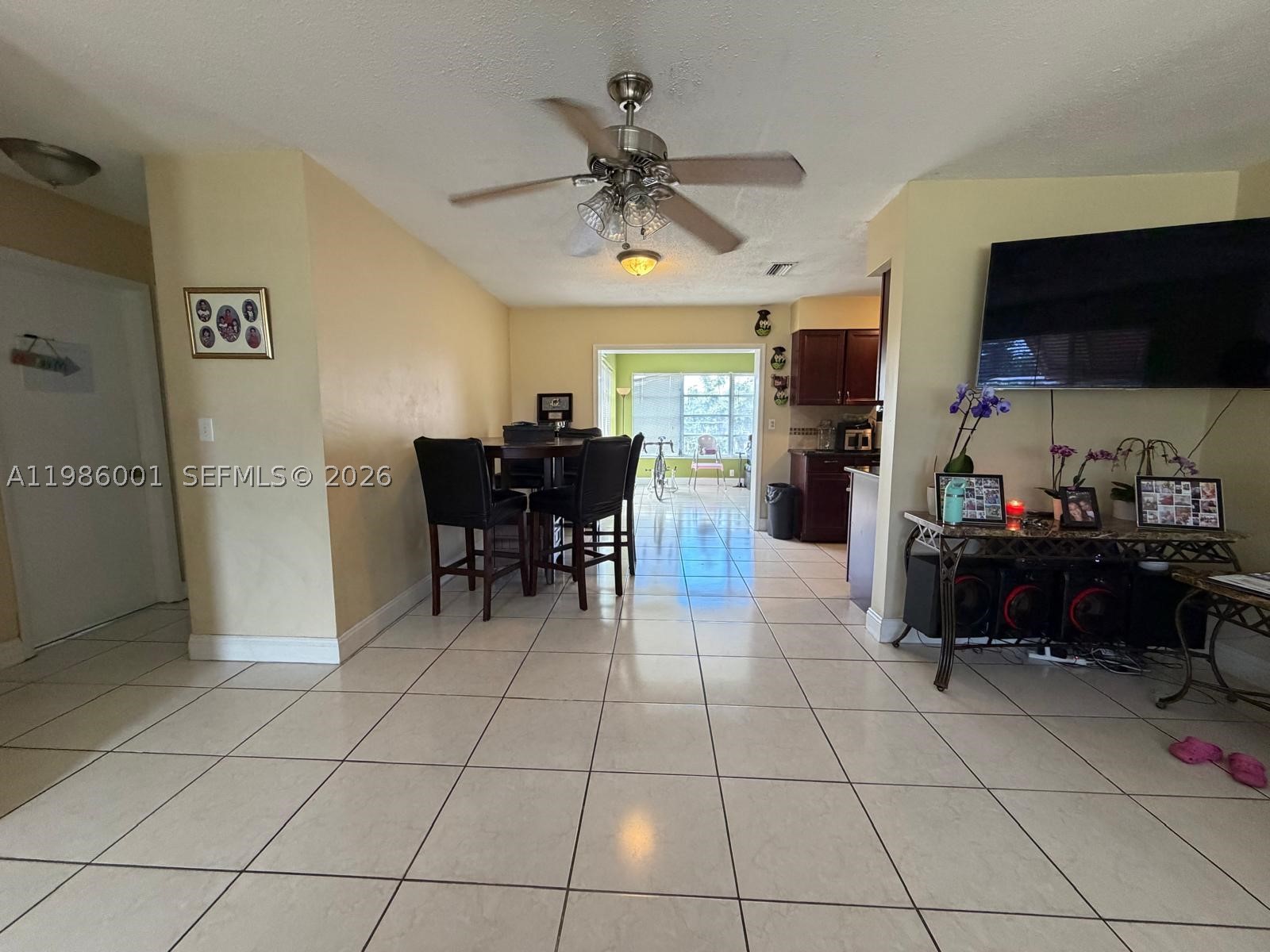 FLORAL HEIGHTS 1ST ADD - Residential