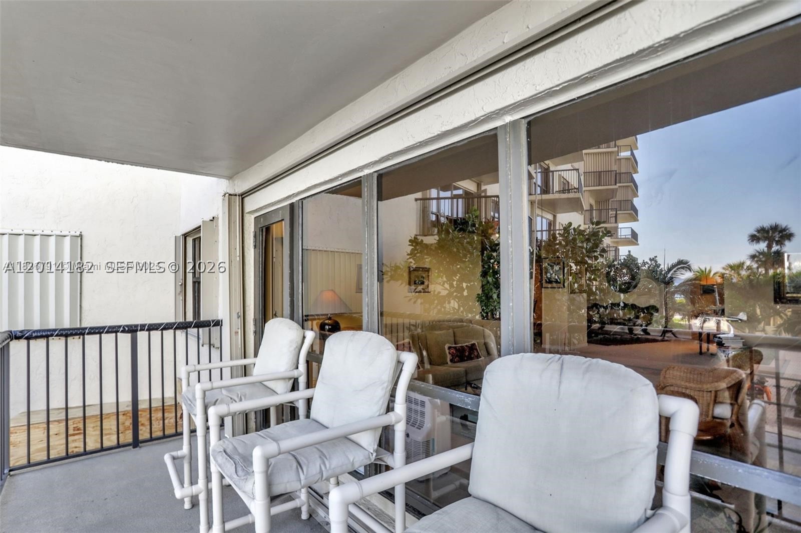 HAMPTON BEACH CLUB CONDO - Residential