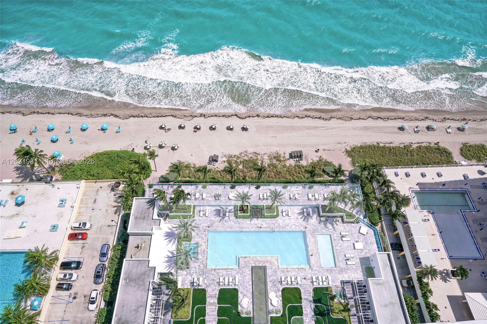 2711 HOLLYWOOD BEACH COND - Residential Lease