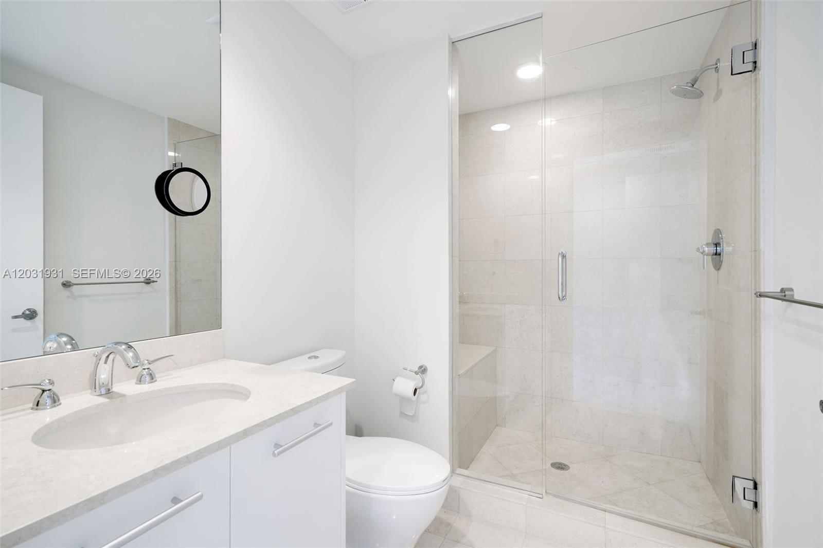 2711 HOLLYWOOD BEACH COND - Residential Lease