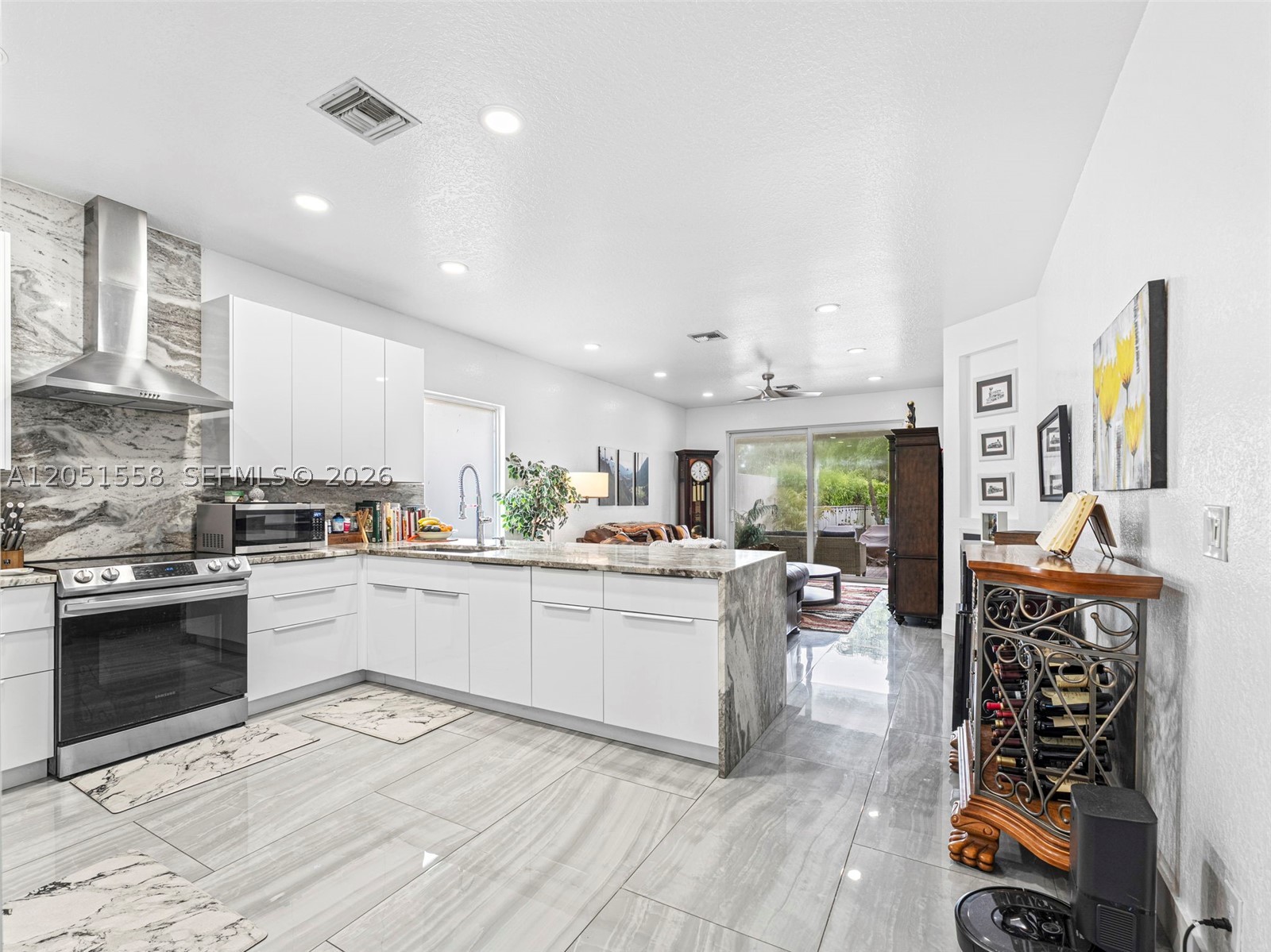 BELLA TERRA PUD 2 - Residential Lease