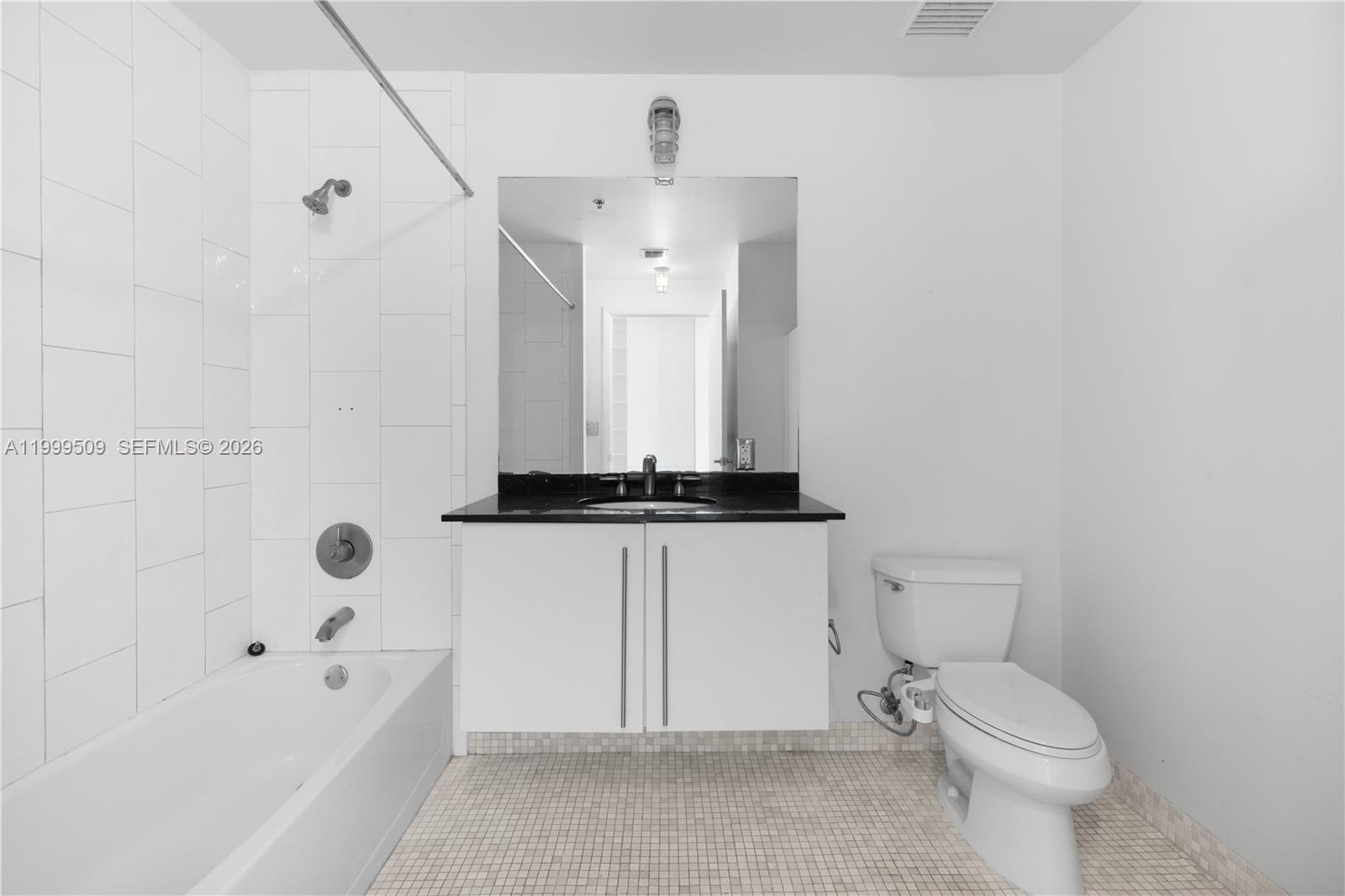 THE BANK CONDO - Residential