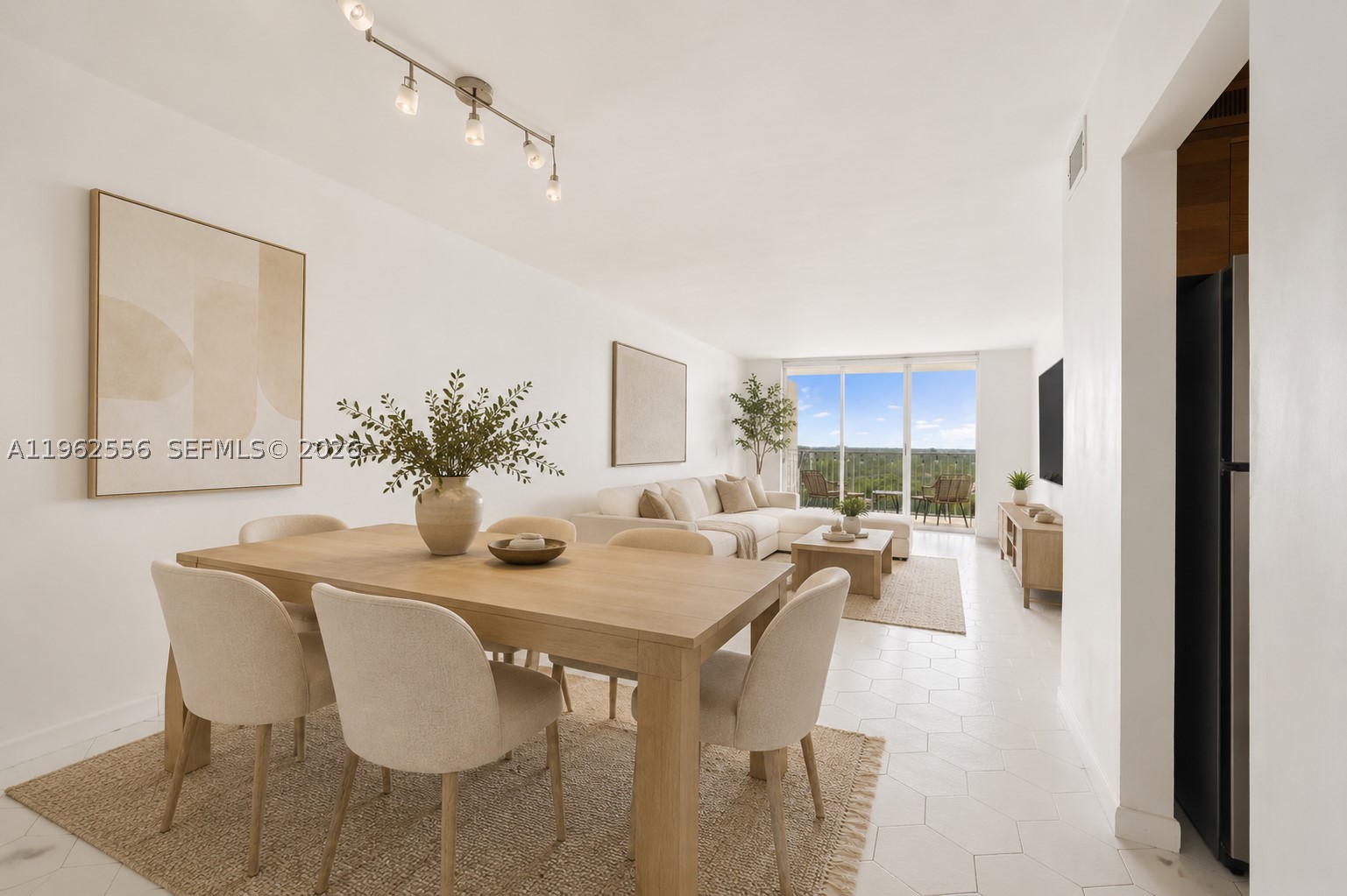 ADMIRALS PORT CONDO WEST - Residential
