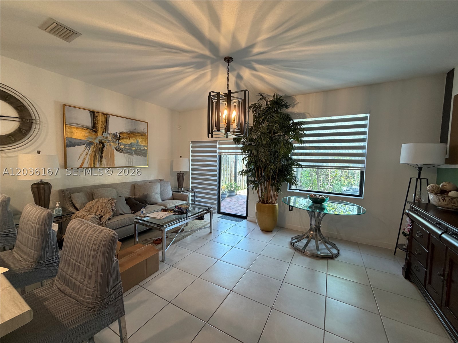 PINE ISLE - Residential