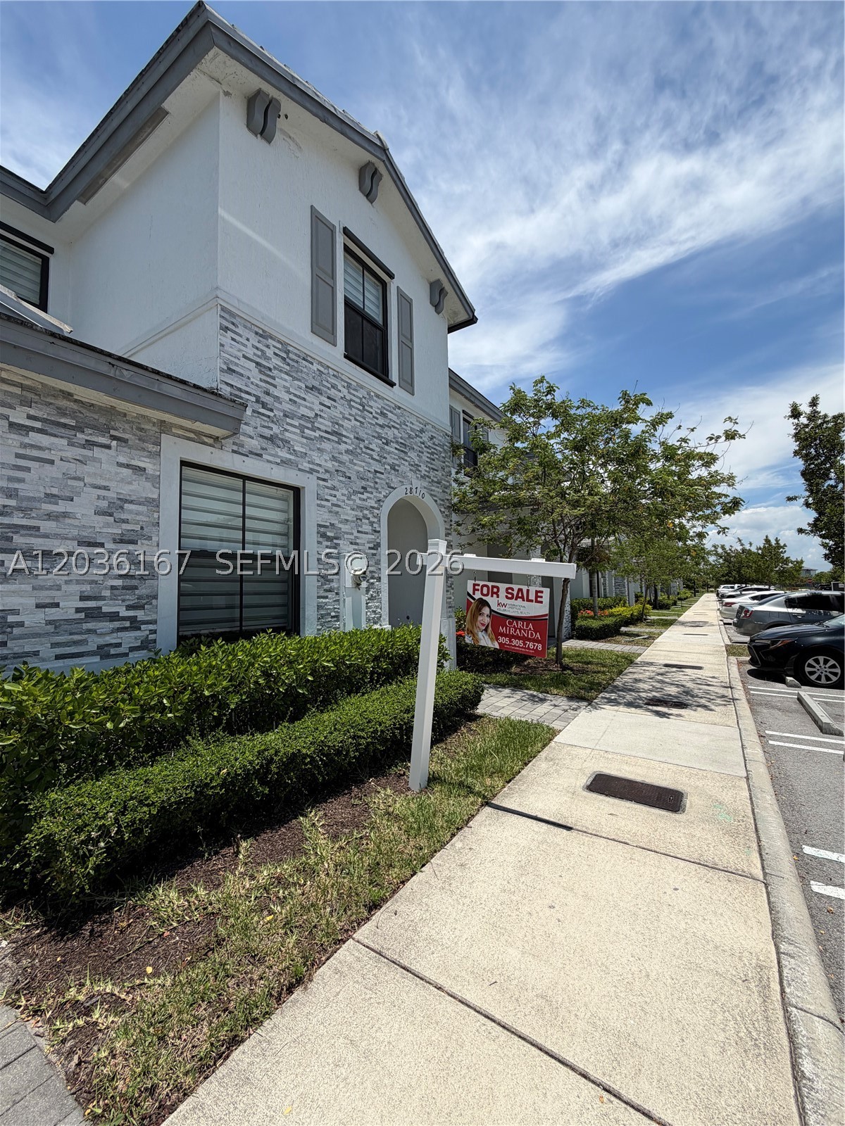 PINE ISLE - Residential
