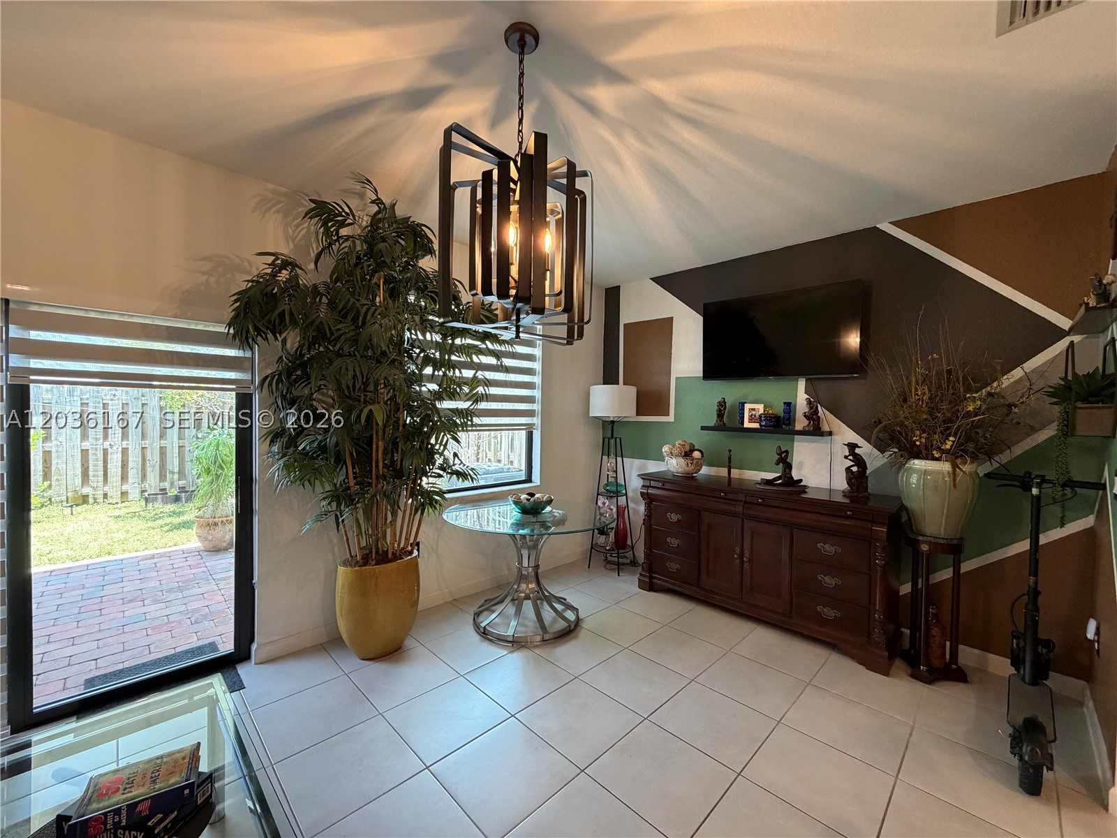 PINE ISLE - Residential