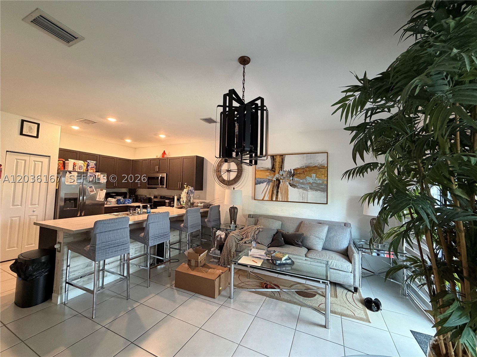 PINE ISLE - Residential