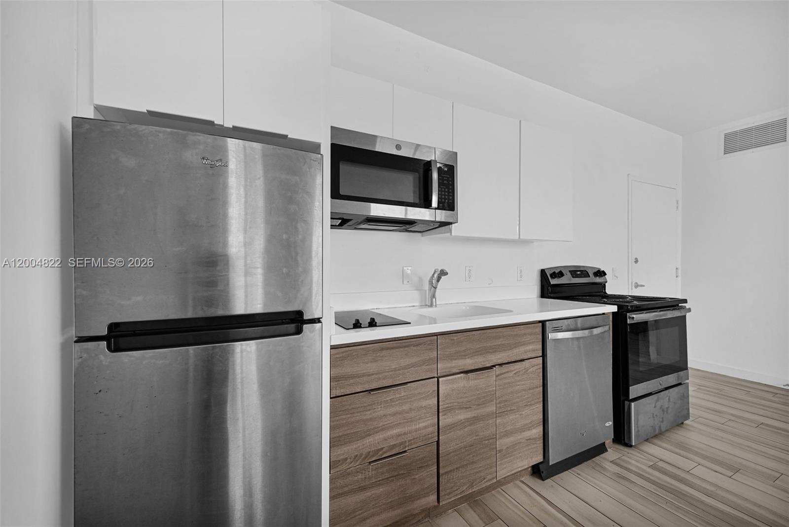 LINCOLN SUB - Residential